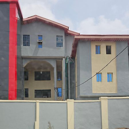 Bmh Hotel & Suites Ibadán Exterior foto