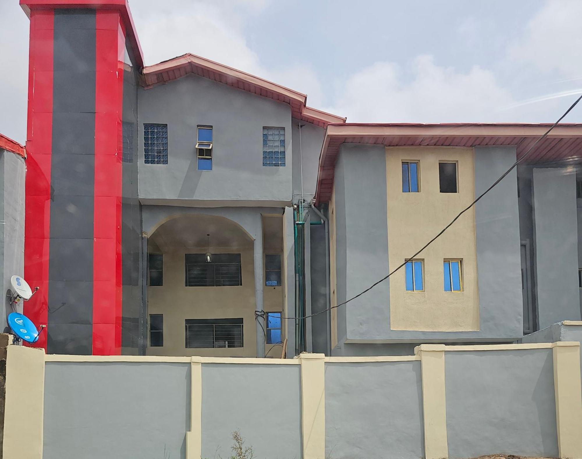Bmh Hotel & Suites Ibadán Exterior foto